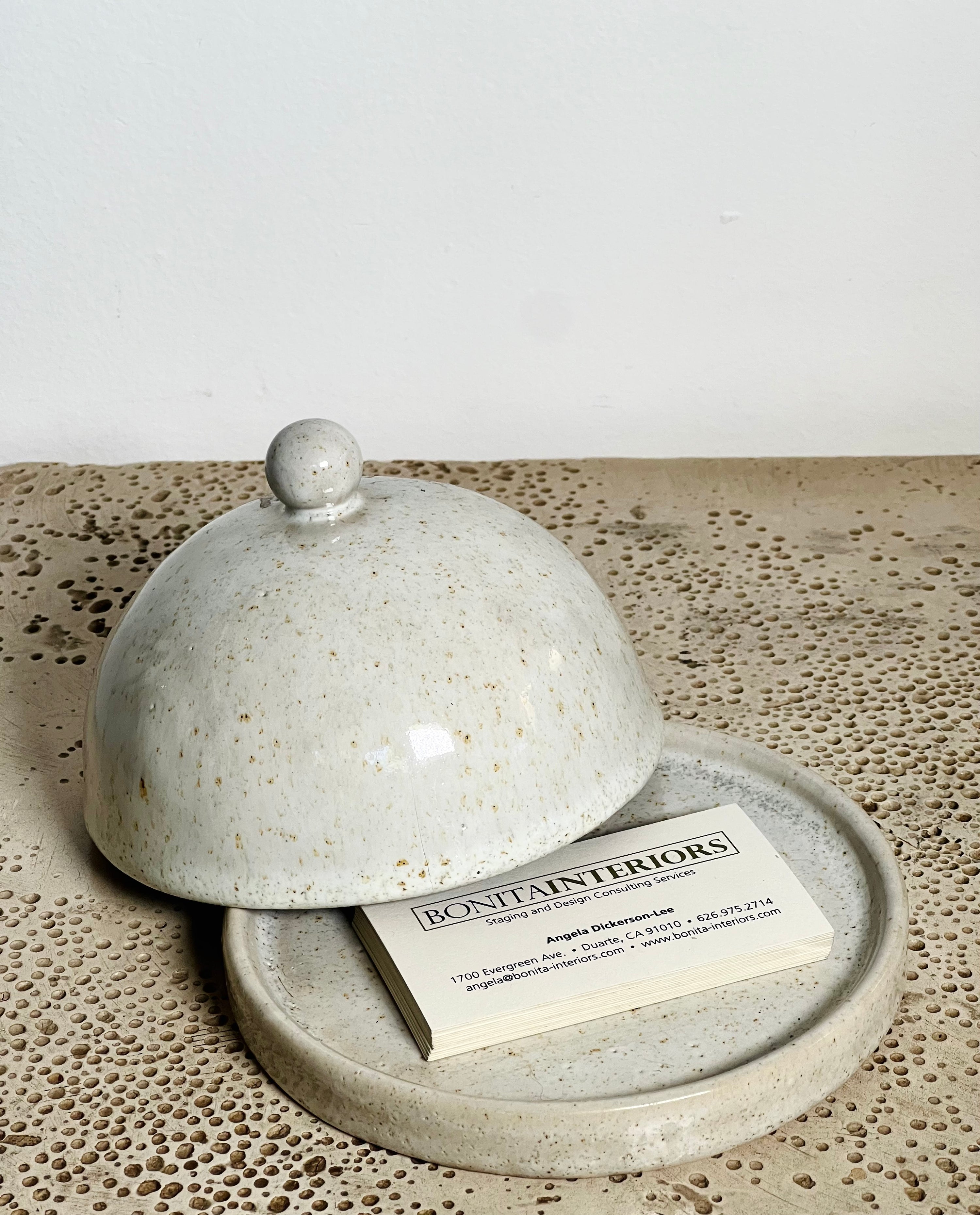 Clay Cream Stoneware Cloche (Vintage)