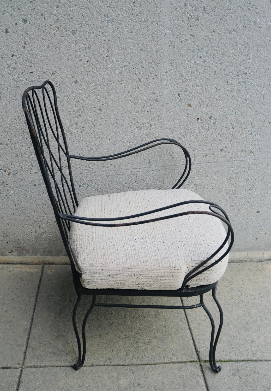 Curvy Wrought Iron Garden Chair (Vintage)