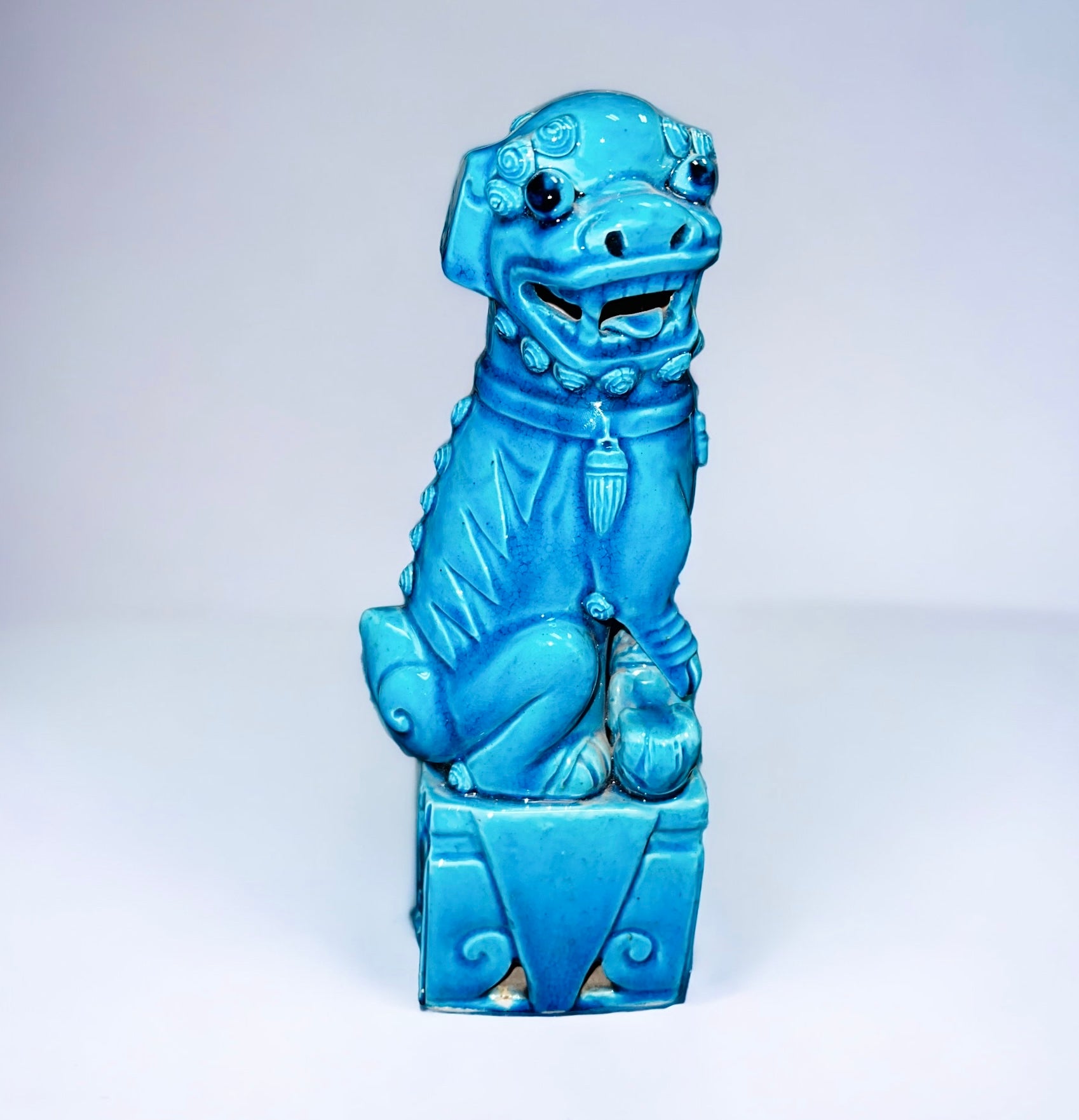 “Arnel” Blue Foo Dog (Vintage)